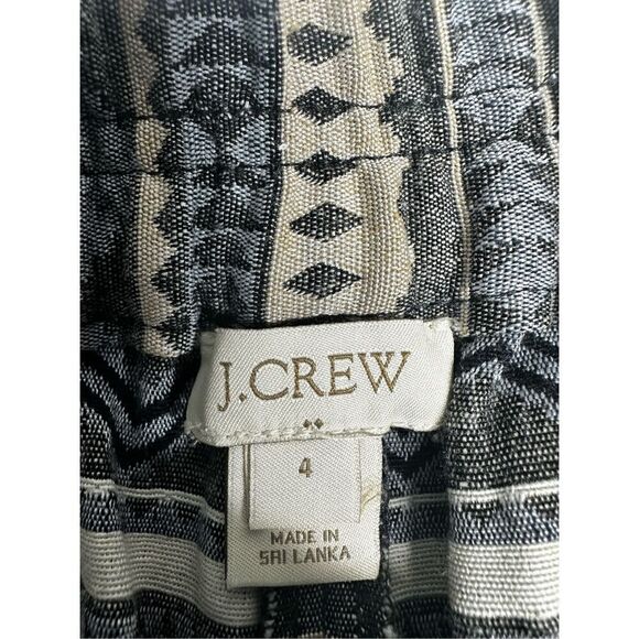 J. Crew Shorts Women's Size 4 Boho Tribal Western Pull On Geometric Pattern - Picture 4 of 11